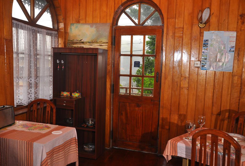 Primrose Inn キャンディー エクステリア 写真